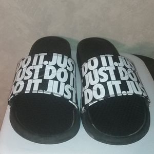 Nike slides
